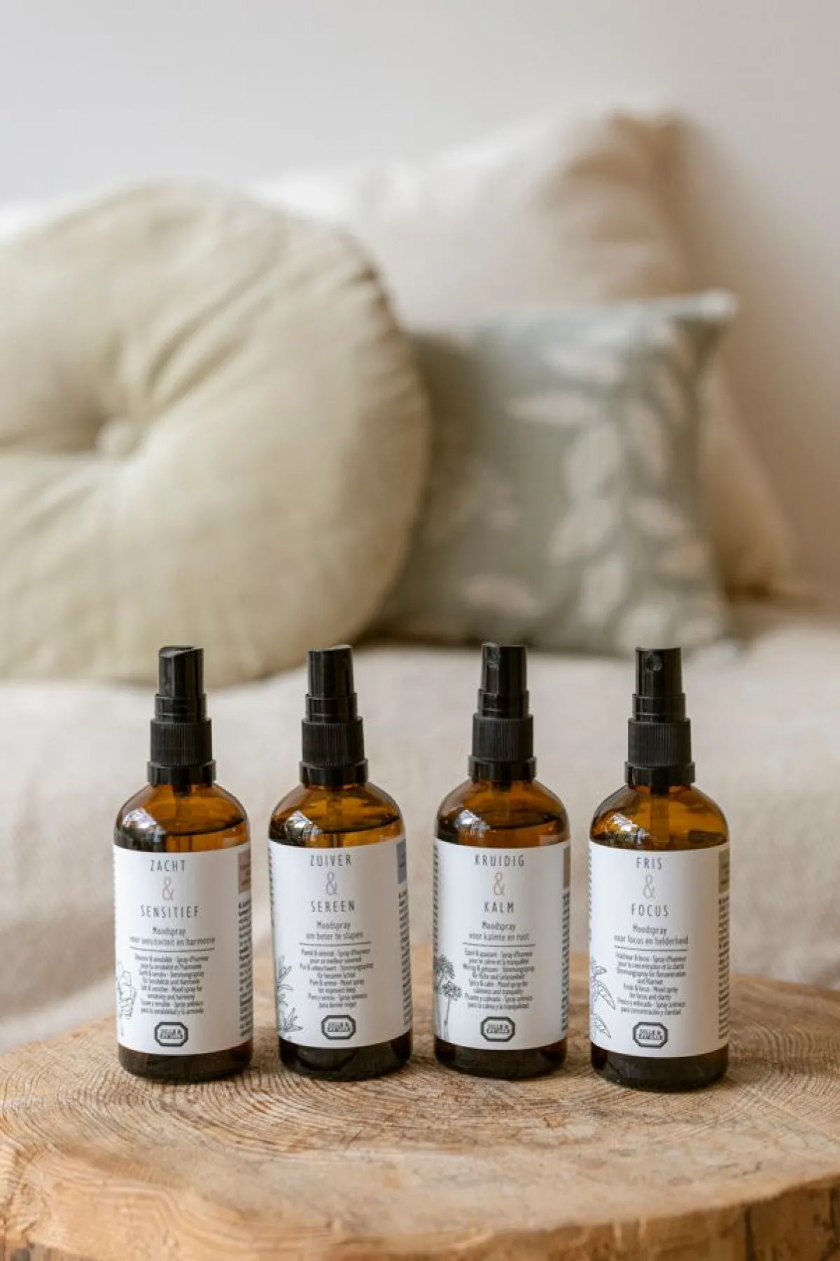 Roomspray*DILLE & KAMILLE Moodspray Zuiver & Sereen