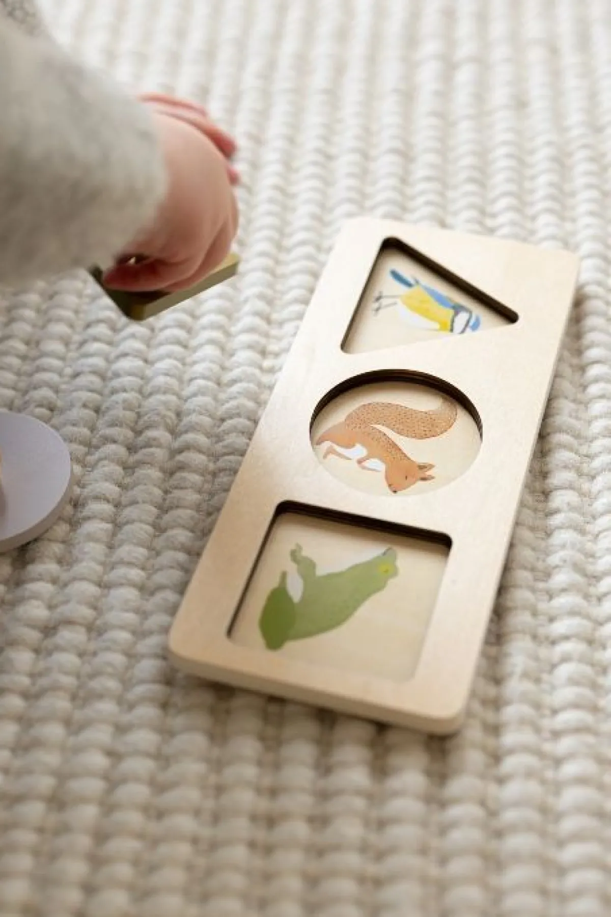 Puzzels|Speelgoed Voor 2 Jaar*DILLE & KAMILLE Puzzel met driehoek/cirkel/vierkant, hout
