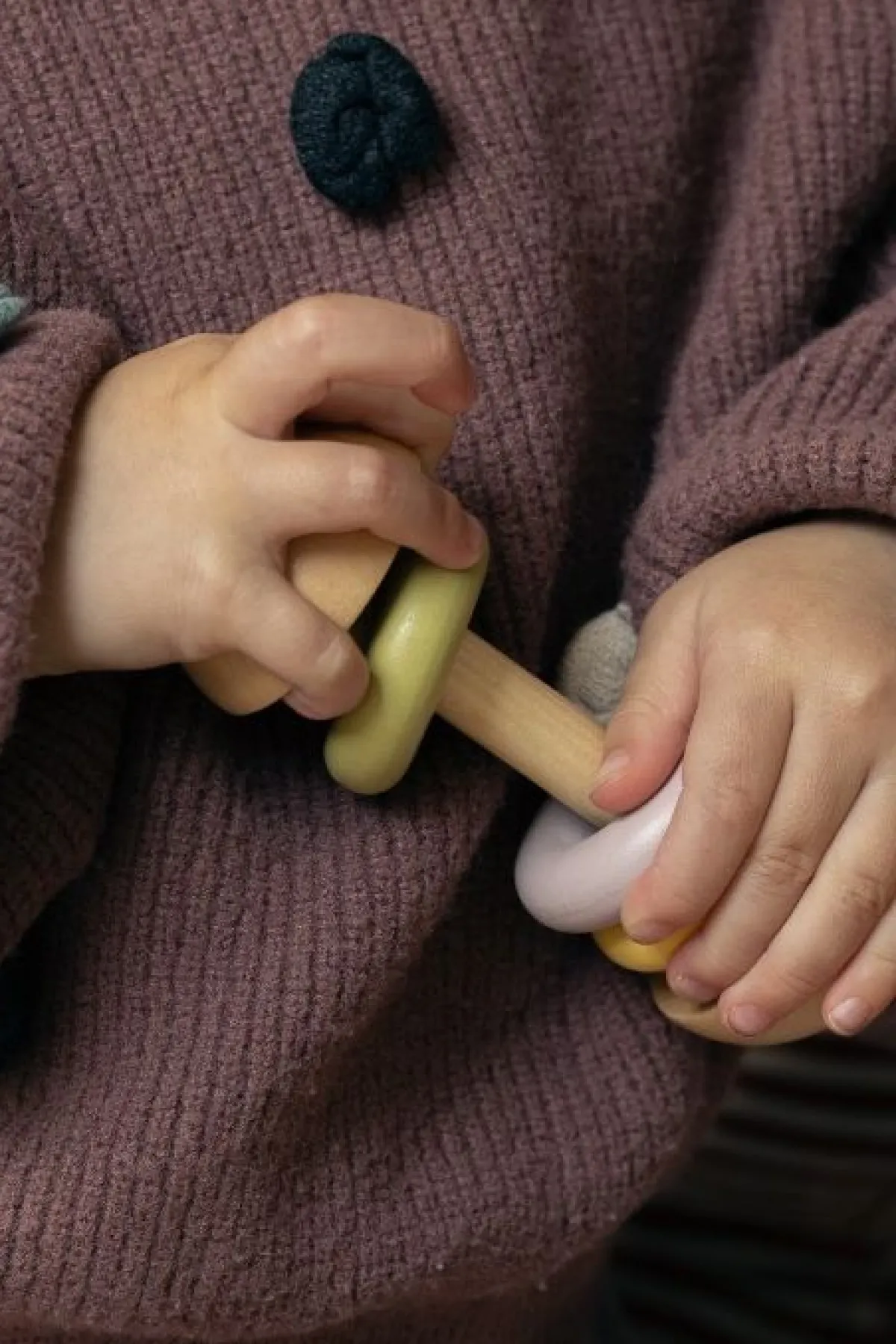 Speelgoed Voor 1 Jaar|Babyspeelgoed*DILLE & KAMILLE Rammelaar staaf met ringen, hout