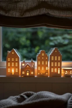 Porseleinen Huisjes|Theelichthouders*DILLE & KAMILLE Waxinelichthouder, huisje koekeman, porselein